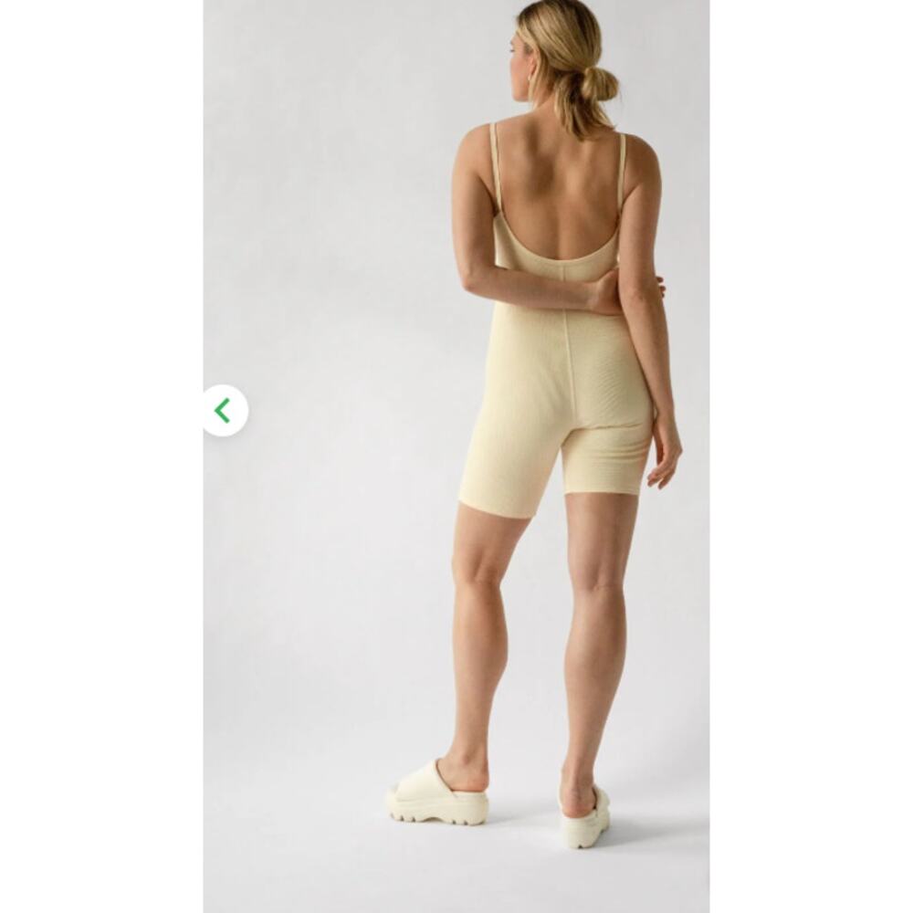 Copied - NWT ARQ x James Street Nico Bikesuit Butter Beige XS - Picture 2 of 3